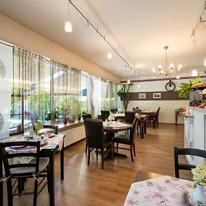 3* Gasthuis Fruhstuckspension Lavendel